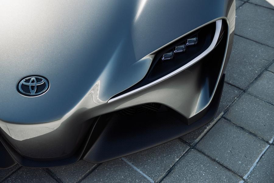  Toyota FT-1 Graphite Concept 2014 года  (фото 8 из 25)